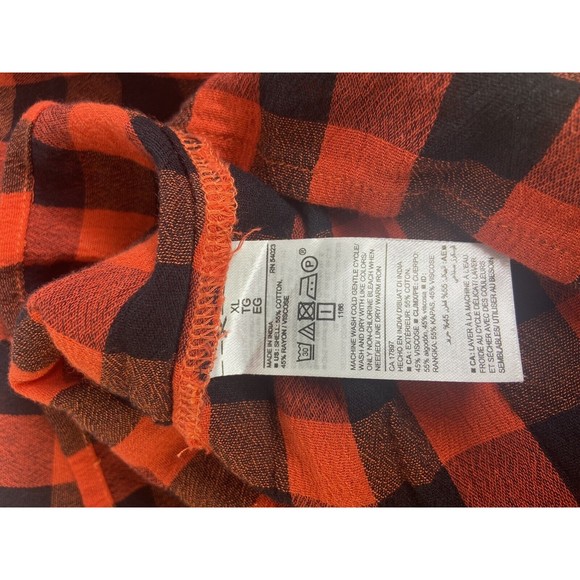 Old Navy Womens Relaxed Buffalo Plaid Red Black Top Blouse Womens XL - Picture 4 of 10